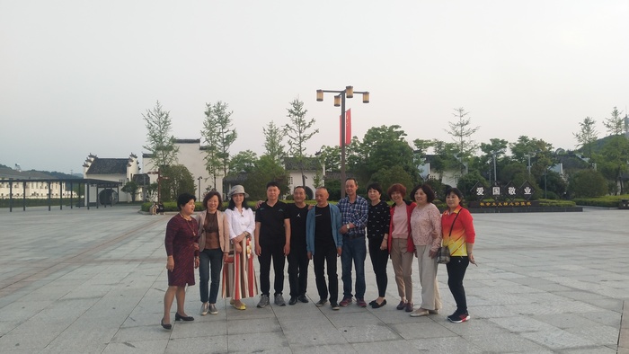 微信图片_20190606144435.jpg